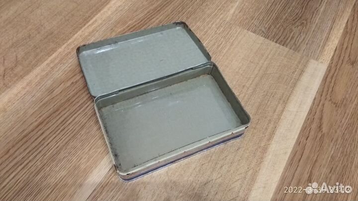 Коробка из под конфет красный октябрь 1960-е годы