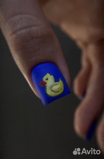 Маникюр наращивание ногтей гель-лак роспись ногтей