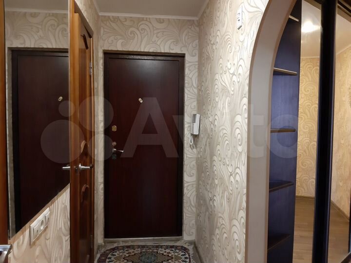 2-к. квартира, 75 м², 4/9 эт.