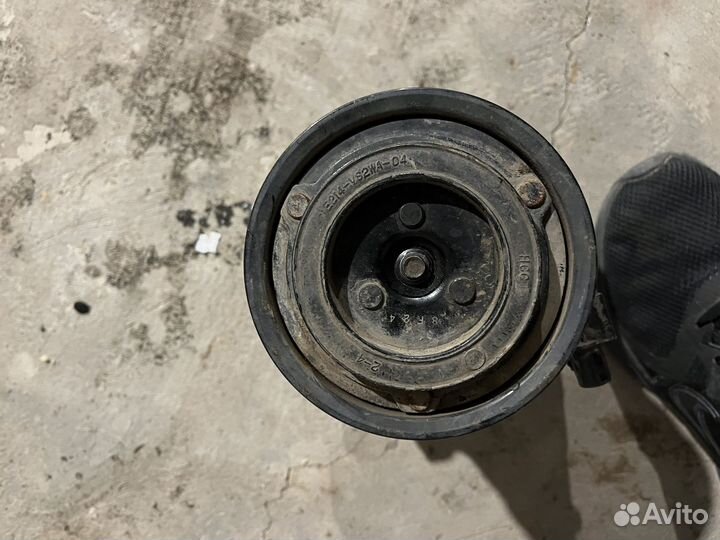 Компрессор кондиционера Hyundai SantaFe 2