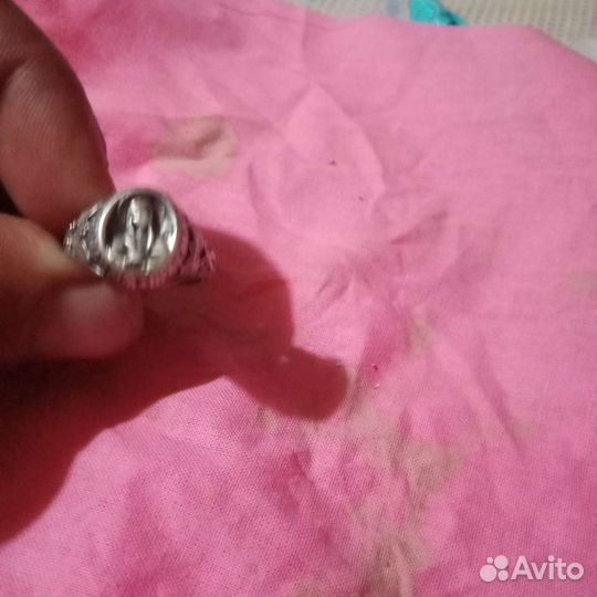 Серебряное кольцо может царское