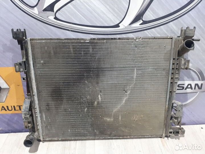 Радиатор охлаждения двигателя основной Renault dus