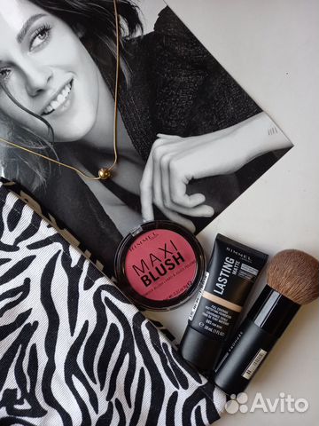 Румяна Риммель Maxi Blush новые оригинал