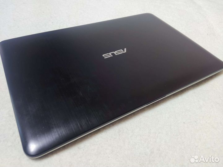 Быстрый Asus Intel 4 ядра, 4Gb, SSD256, GT810 1Gb