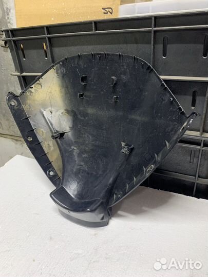 Панель под стеклом Suzuki SkyWave 400 ck44