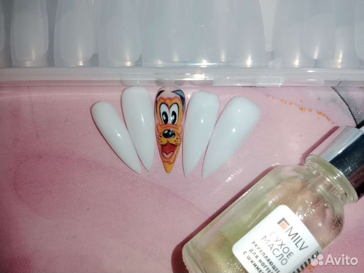 Накладные ногти на заказ