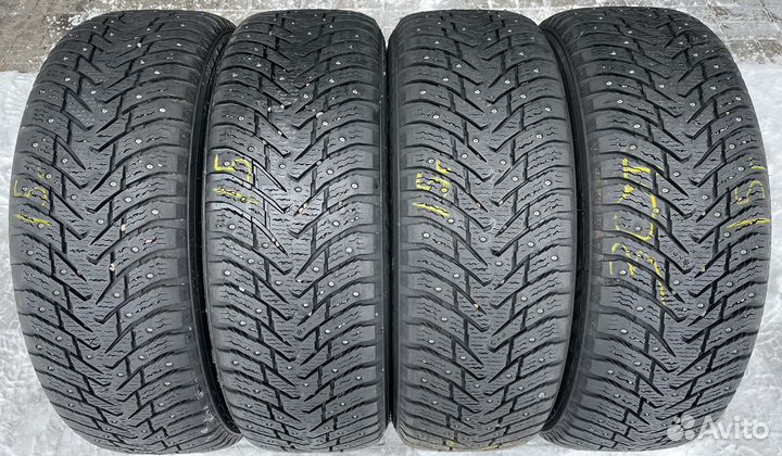 Nokian Tyres Hakkapeliitta 8 SUV 235/65 R17