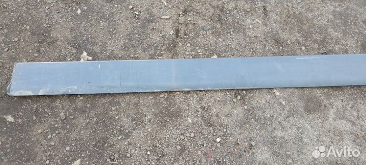 Защитный профиль правый Man Tga Tgs