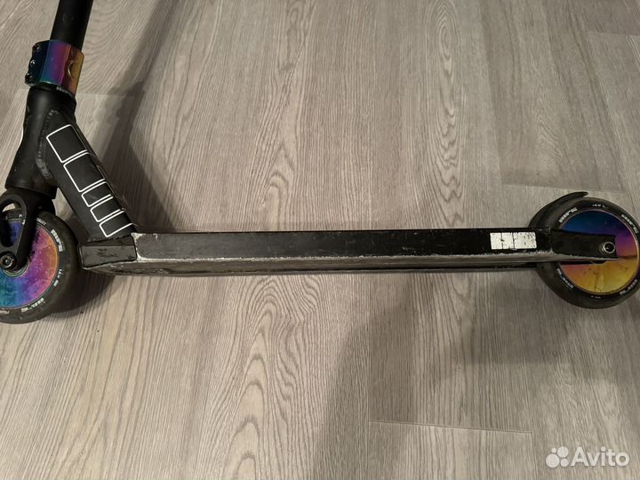 Трюковой самокат hipe