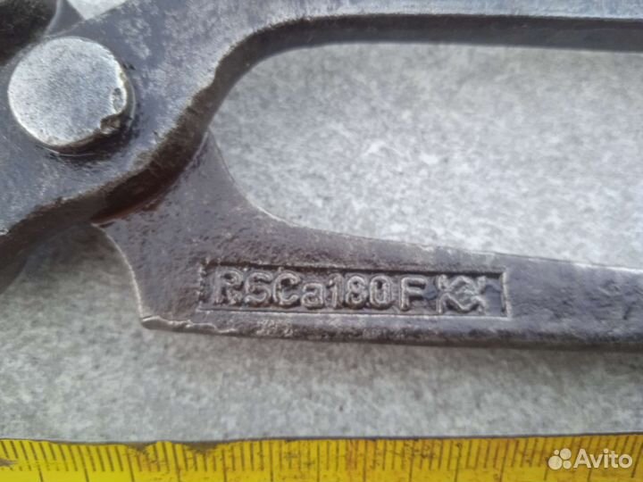 Клещи старые немецкие, грабли кованые ранний СССР