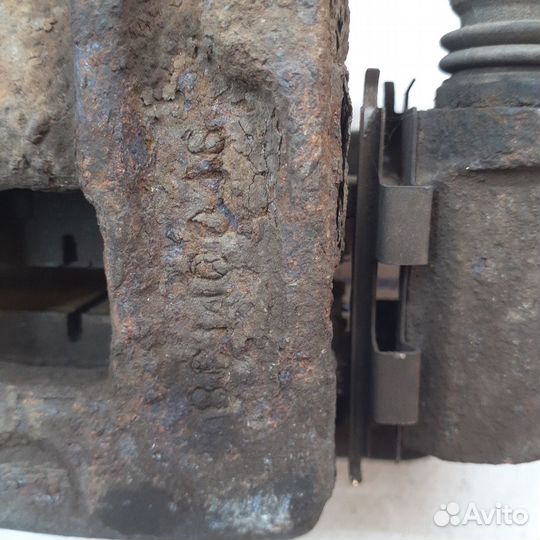 Суппорт задний правый hyundai santa FE NEW