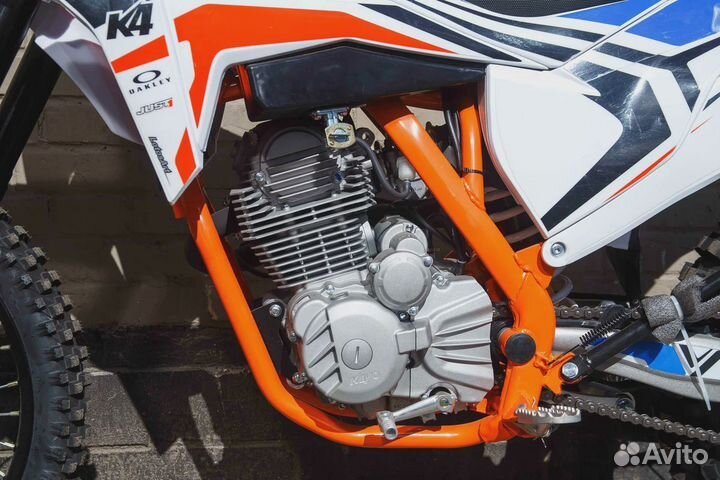 Мотоцикл Kayo K4 MX (белый)