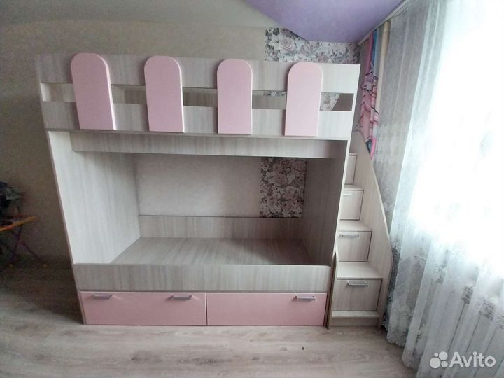 Двухъярусная кровать бу