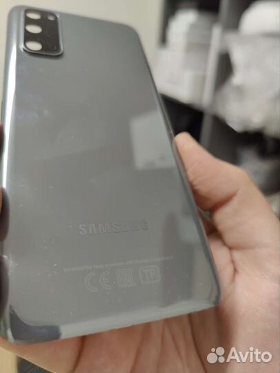 Крышка galaxy s20