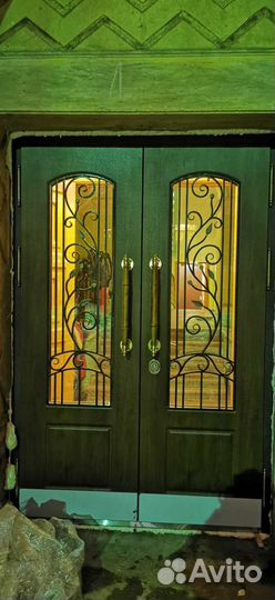 Дверь входная металлическая с терморазрывом