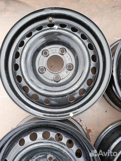 Штампованные диски r15 5 114.3