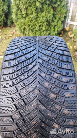 Michelin X-Ice North 4 305/30 R21