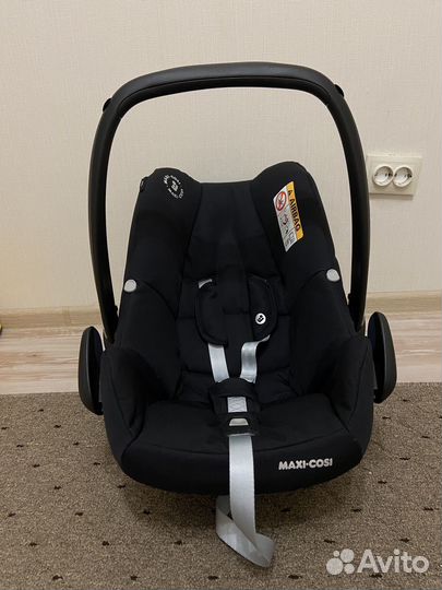 Автолюлька maxi cosi с базой isofix