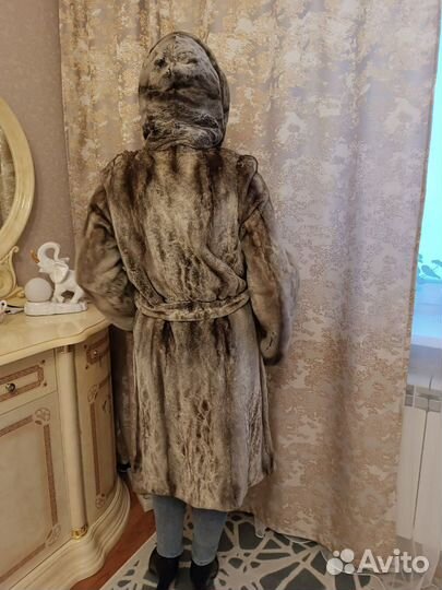 Шубка из бобрика(натуральная)
