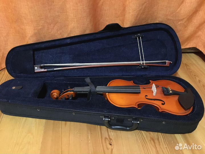 Скрипка 1/4 Cremona