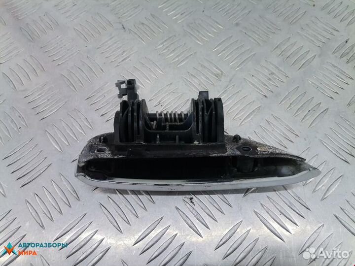 Ручка наружная передняя левая Dacia Logan 2 2015