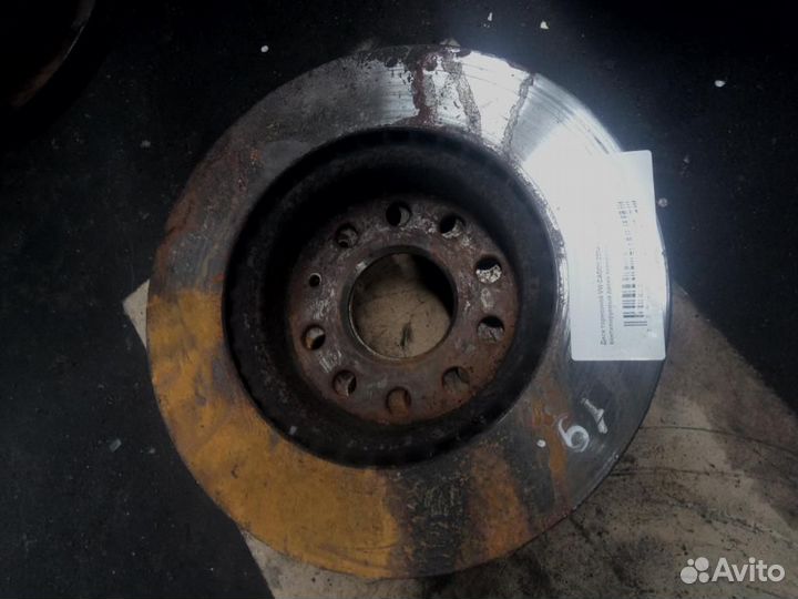 Диск тормозной передний Volkswagen Caddy