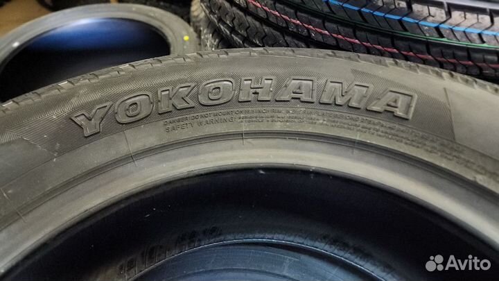 Yokohama Geolandar A/T G015 215/70 R16 100H