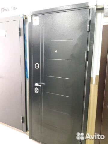 Входная дверь Троя Серебро 100мм