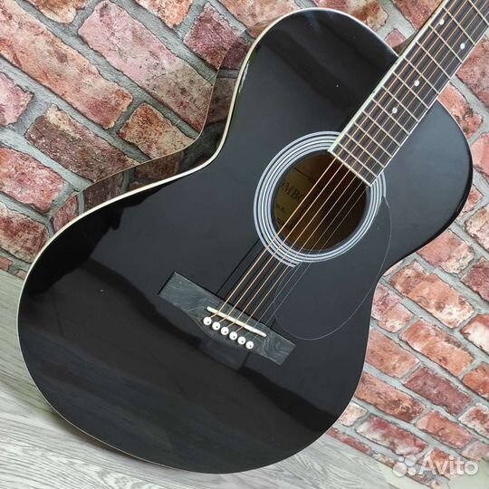 Гитара акустическая новая