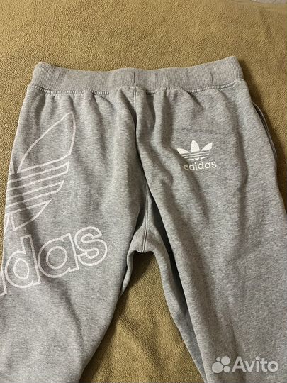 Спортивные штаны adidas