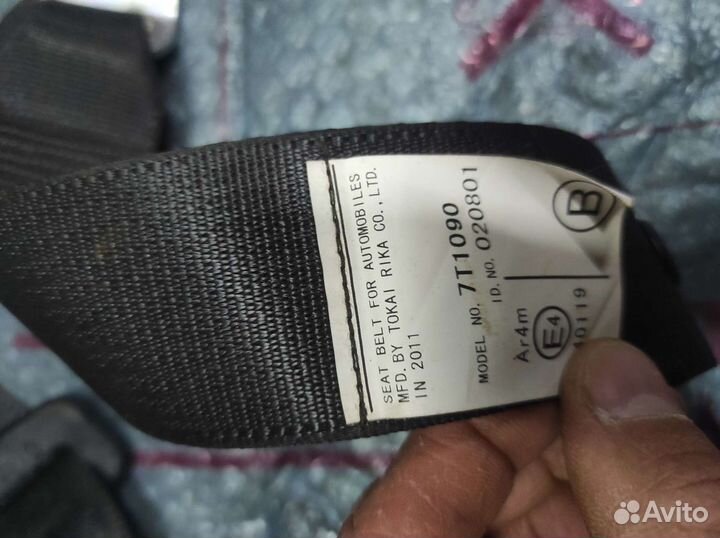 Ремень безопасности задний Тойота Камри 50 55