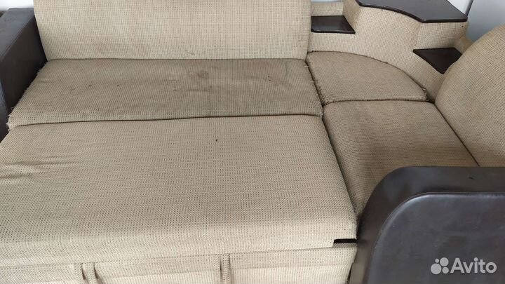 Угловой диван