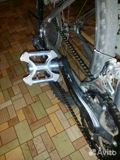 GT Aggressor 3.0 2012