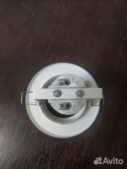 Светильник потолочный