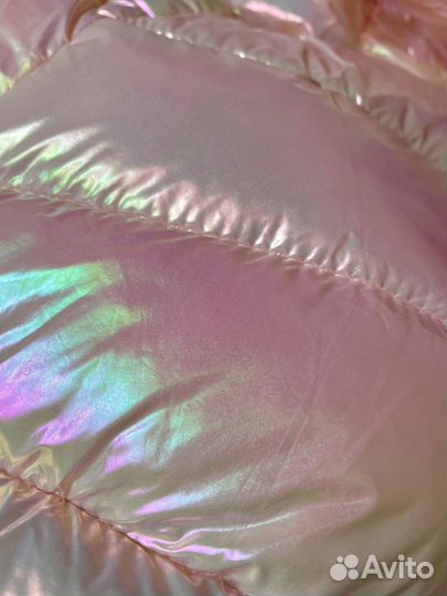 Курточка на девочку