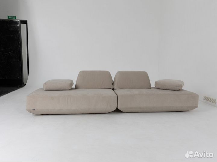 Диван со спальным местом 4400х1800 мм