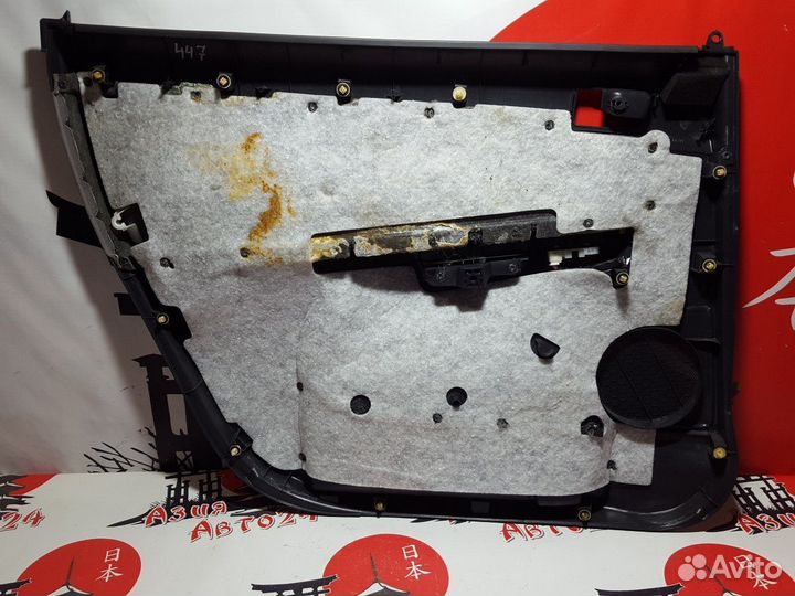 Обшивка двери Toyota Wish ZNE10G 1ZZ-FE 2007