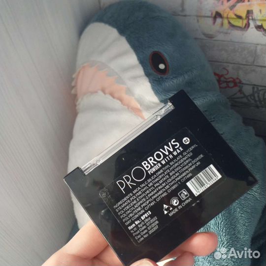 Тени для бровей