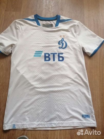 Футбольные майки, шорты, гетры, щитки