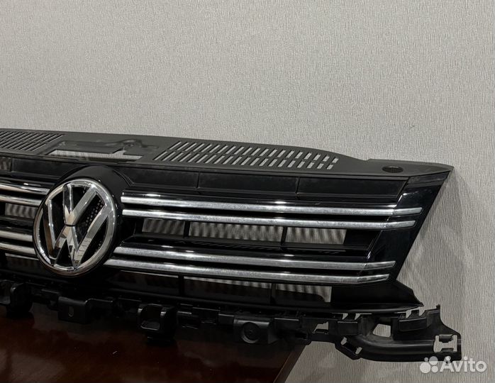 Решетка радиатора Volkswagen Tiguan 1 рестайлинг