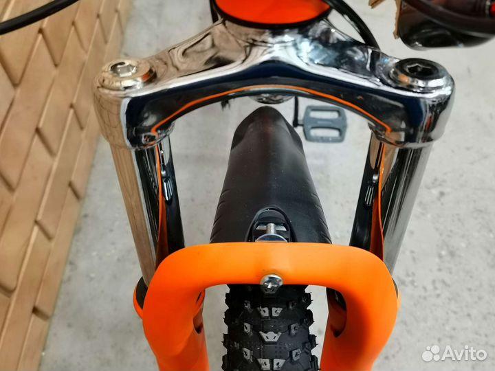 Велосипед скоростной,рама 21 дюйм,колёса 27,5дюймо