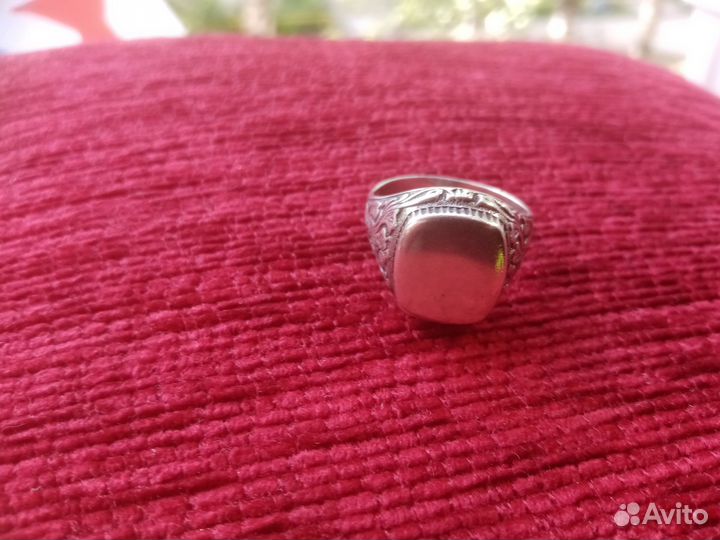 Серебряное кольцо мужское