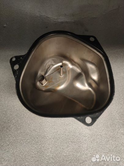 Крышка 5 передачи Renault - 8200297214