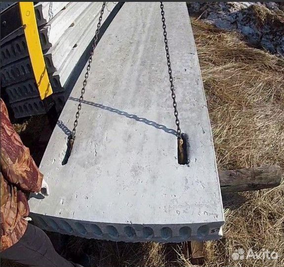 Плиты перекрытий близко