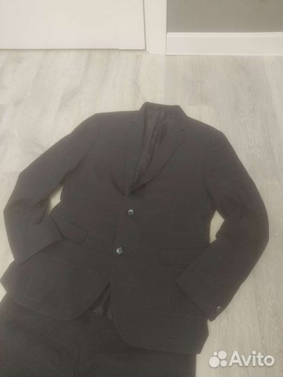 Школьный костюм 170 valenti