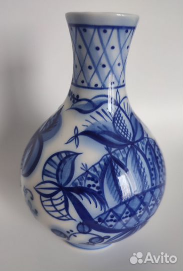 Ваза фарфоровая, Лфз, Городецкий, СССР, винтаж