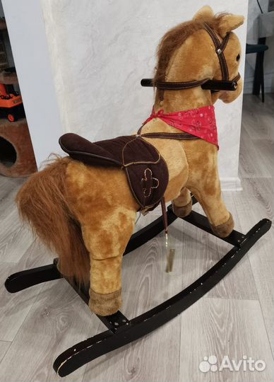 Качалка лошадь