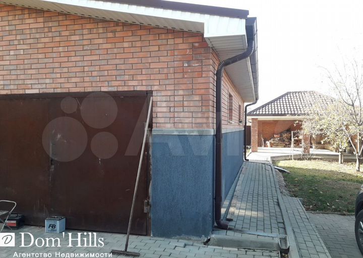 Дом 192 м² на участке 6 сот.