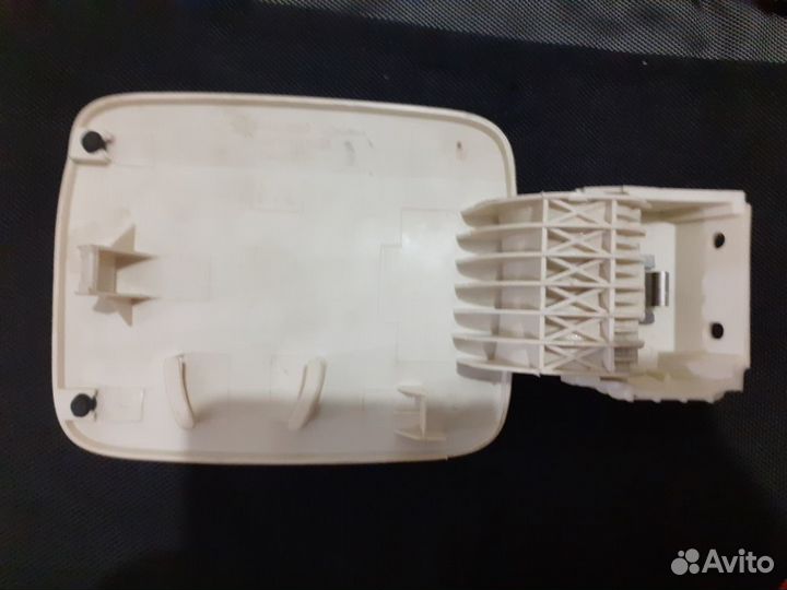 Лючок топливного бака