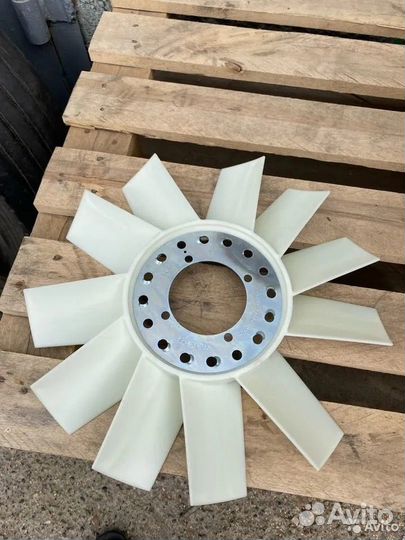 Вентилятор под гидромуфту 11 лопастей на УАЗ 3741
